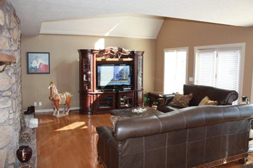 Property photo 4 - 97.5 Acres - Executive Home and Secluded Retreat